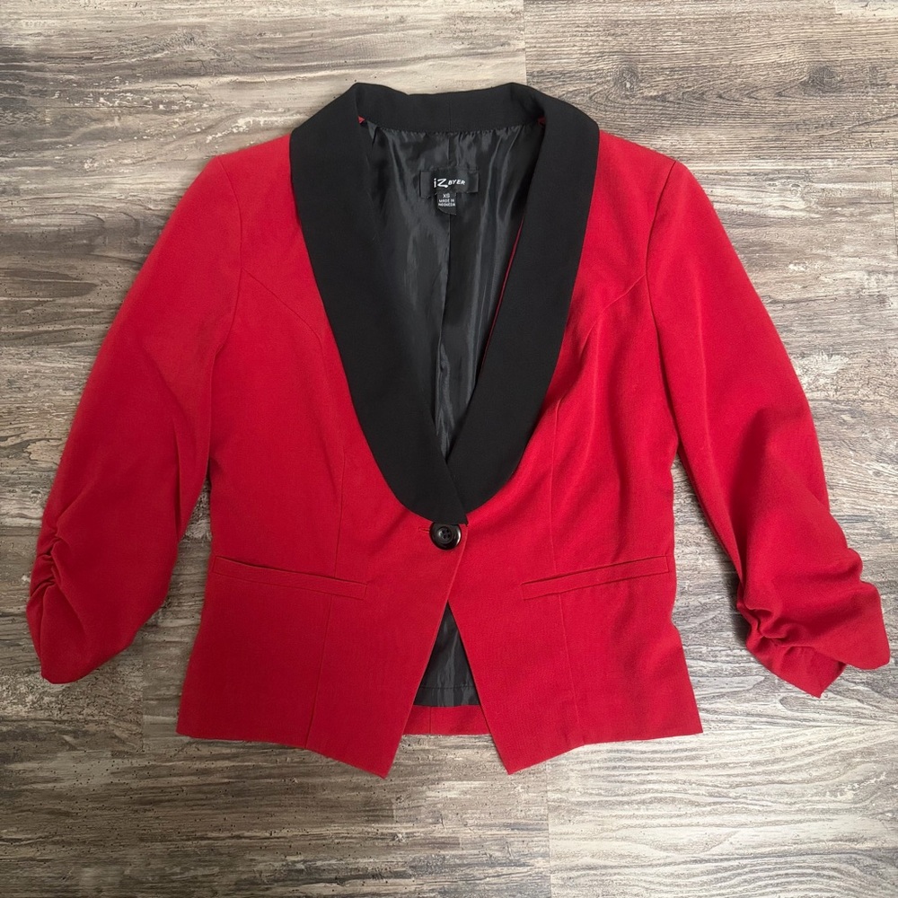 IZ Byer Women's Red Black One Button 3/4 Sleeve Blazer Jacket Size XS